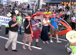 秋田竿灯まつり 市民パレード ダルブカ ダラブッカ 津谷聡 佐伯モリヤス 田仲実