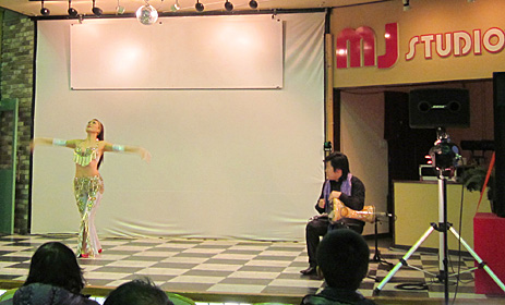 ダラブッカ 佐伯モリヤス アメリカンワールド MJステージ エスメラルダ ベリーダンスショー ゲスト ダルブカ 佐伯モリヤス 岩手県北上市北鬼柳32-19