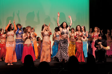 盛岡市おでってホール Laylaライラ舞踊団ベリーダンス発表会 エジプシャンタブラ伴奏 ダルブカ佐伯モリヤス 岩手県盛岡市中の橋通1-1-10