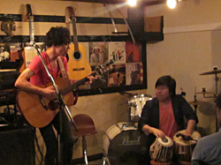 Cafe de Lucille カフェドゥルシール ライブ 共鳴新世界 Vol.4 まっと HILOKO 優斗 佐伯モリヤス 宮城県仙台市青葉区国分町3-4-20