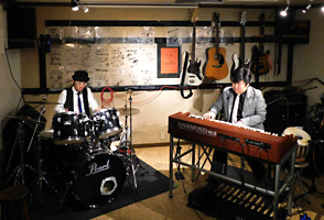 佐伯モリヤス ハモンドオルガン タブラ 渋谷賢一 仙台 カフェ ドゥ ルシール