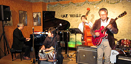 THE CAT WALK 北田了一 Session 秋田市大町3丁目4-11 ハイクリエイトNKビル