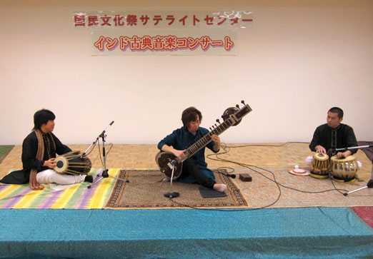 フォンテAKITA 秋田県秋田市中通2-8-1 秋田駅前 インド古典音楽コンサート シタール・タブラー 社団法人 秋田県芸術文化協会 国民文化祭サテライトセンター