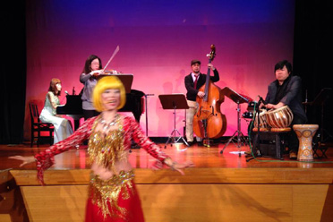 タブラ ダルブカ ダラブッカ 佐伯モリヤス ベリーダンス 可知日出男 なかの芸能小劇場