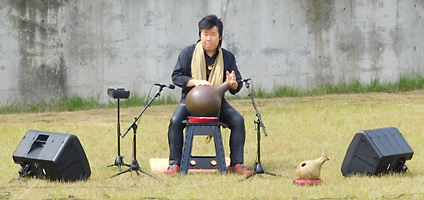 伊勢堂岱遺跡 縄文まつり 壺打楽器ウドゥ 佐伯モリヤス