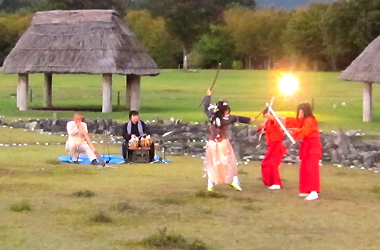 JOMON ART フェスタ 大湯環状列石 ストーンサークル 神谷美保子 佐伯モリヤス タブラ ウドゥ