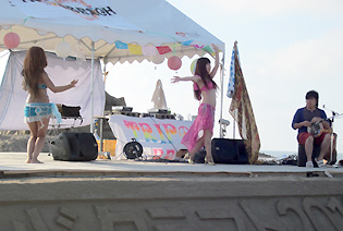 TRIP BEACHE 釜谷浜海水浴場 サンドクラフト 砂像 秋田県山本郡三種町 ベリーダンス