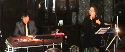 佐伯モリヤス ハモンドオルガン もりおかヒーリングフェスタ 岩手県公会堂 タブラ ダルブカ オルガン Deco