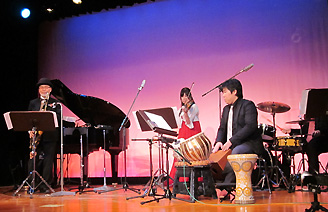 佐伯モリヤス タブラ ダルブカ 可知日出男 石沢美都 新藤美緒 渋谷賢一