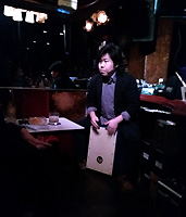 佐伯モリヤス カホン Fuzz bar ワイルドハニー