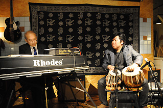 ローズピアノ タブラー 吉成真 佐伯モリヤス ダルブカ ダラブッカ チックタグズ