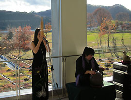 仙台市 縄文の森広場 壺打楽器ウドゥ奏者 佐伯モリヤス 土の音 古代の響き 民族打楽器奏者 宮城県仙台市太白区山田上ノ台町10番1号