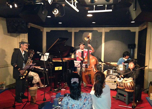 佐伯モリヤス 斑尾ジャズ2013キックオフライヴ 可知日出男 新藤美緒 渡部拓実 紺野ショウケイ Jazz Spot J 東京都新宿区5-1-1