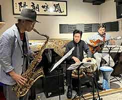 ������Z���j�A�X �^�u���[ �����������X �I���G���^�� ��R�ɘȂޒ����P�t �C�̂ЂƂ茾