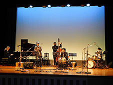 ��Q�񃏁[���h���yJAZZ�t�F�X�Ղ� �C���h �A���u�Ŋy�� �����������X