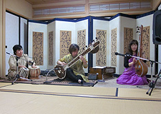 よろず万楽堂 岩手県盛岡市盛岡駅西通り1-5-6 万ビル インド古典音楽 シタール タブラ